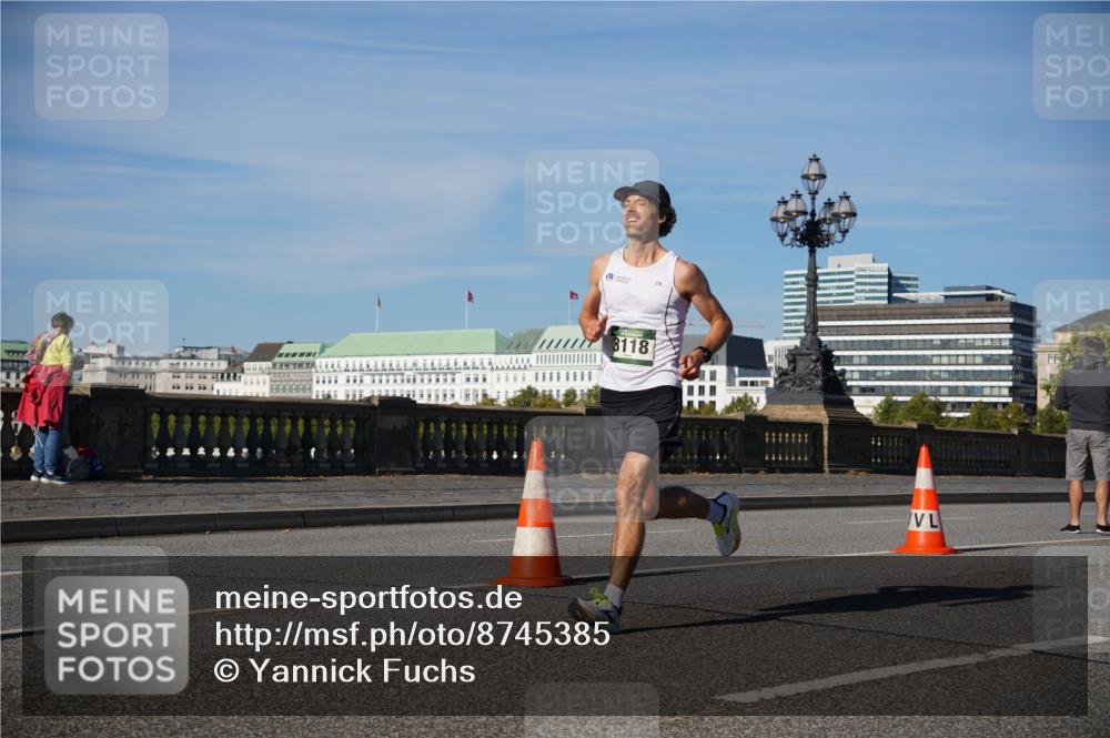 07.09.2025 - BARMER Alsterlauf Yannick Fuchs http://msf.ph/oto/8745385 07.09.2025 09:30:50 Laufen 555555, 8118 meine-sportfotos.de