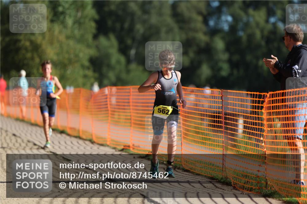 07.09.2025 - 19. Norderstedt Triathlon Michael Strokosch http://msf.ph/oto/8745462 07.09.2025 09:43:31 Laufen 562, 591, 609 meine-sportfotos.de