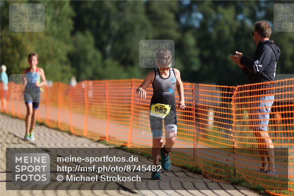 07.09.2025 - 19. Norderstedt Triathlon Michael Strokosch http://msf.ph/oto/8745482 07.09.2025 09:43:32 Laufen 562, 591, 609 meine-sportfotos.de