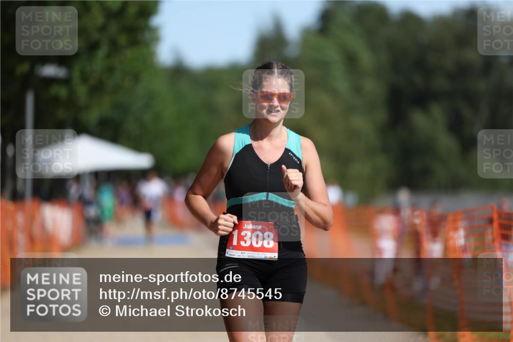 07.09.2025 - 19. Norderstedt Triathlon Michael Strokosch http://msf.ph/oto/8745545 07.09.2025 11:58:44 Laufen 1308 meine-sportfotos.de