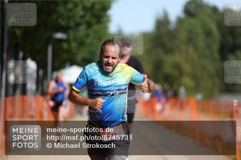 07.09.2025 - 19. Norderstedt Triathlon Michael Strokosch http://msf.ph/oto/8745731 07.09.2025 11:59:12 Laufen 229, 281, 760 meine-sportfotos.de