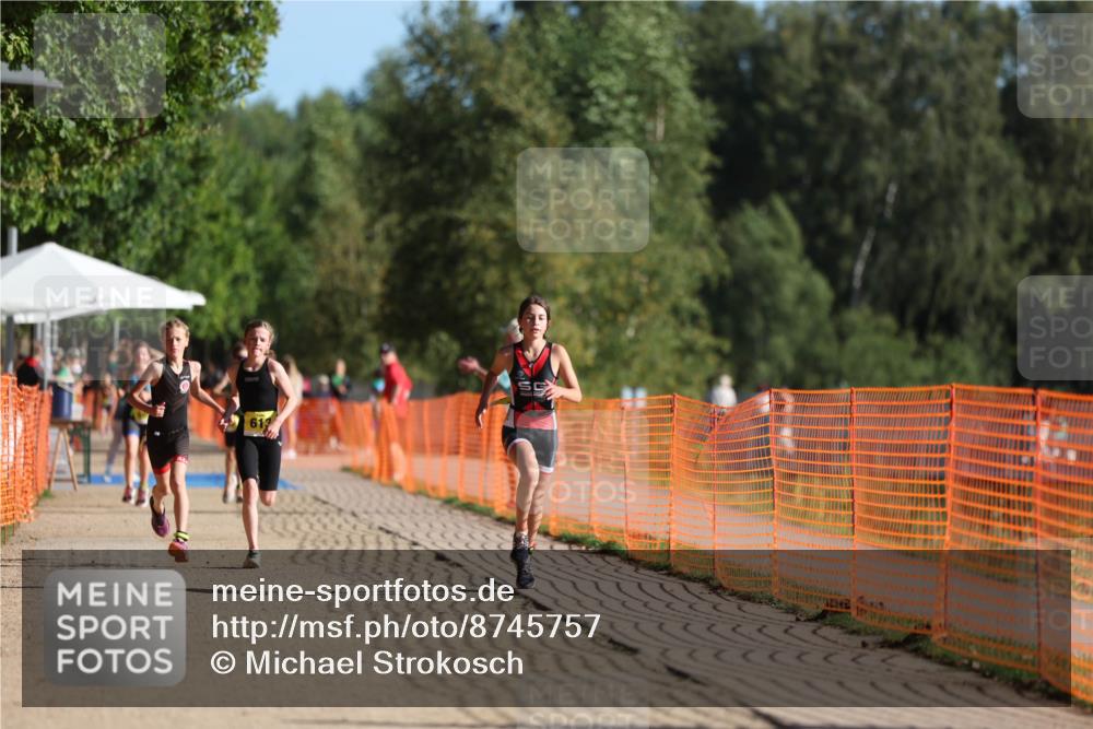 07.09.2025 - 19. Norderstedt Triathlon Michael Strokosch http://msf.ph/oto/8745757 07.09.2025 09:43:55 Laufen 563, 586, 613 meine-sportfotos.de