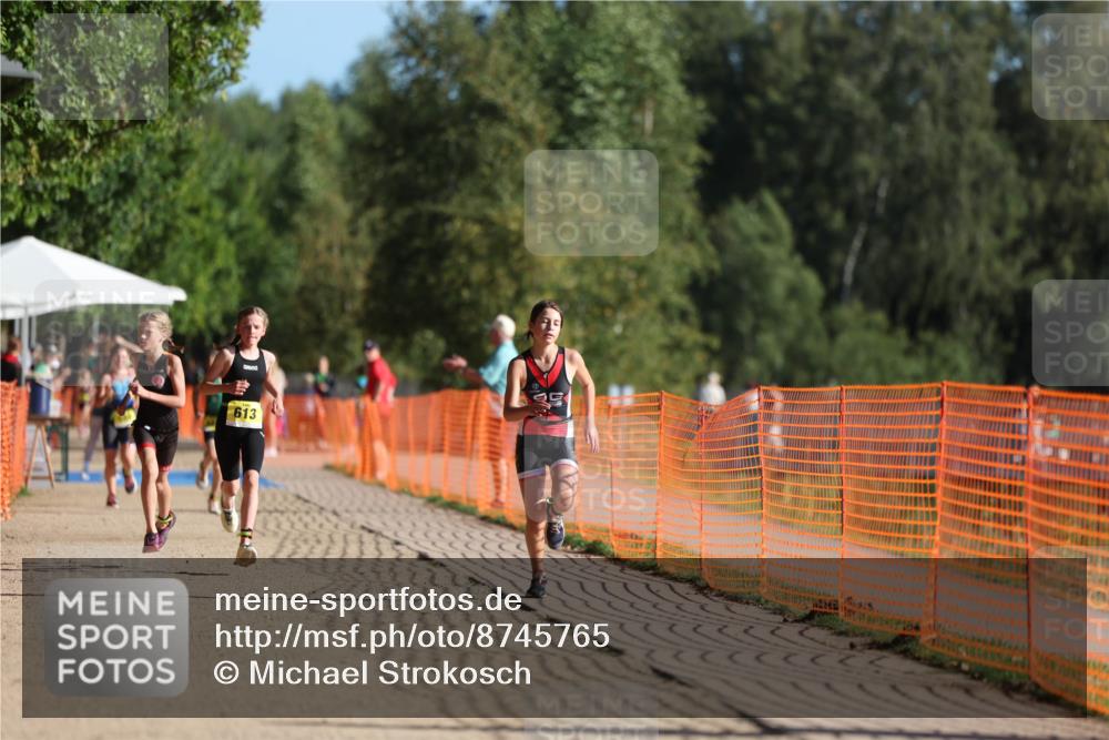 07.09.2025 - 19. Norderstedt Triathlon Michael Strokosch http://msf.ph/oto/8745765 07.09.2025 09:43:55 Laufen 563, 586, 613 meine-sportfotos.de