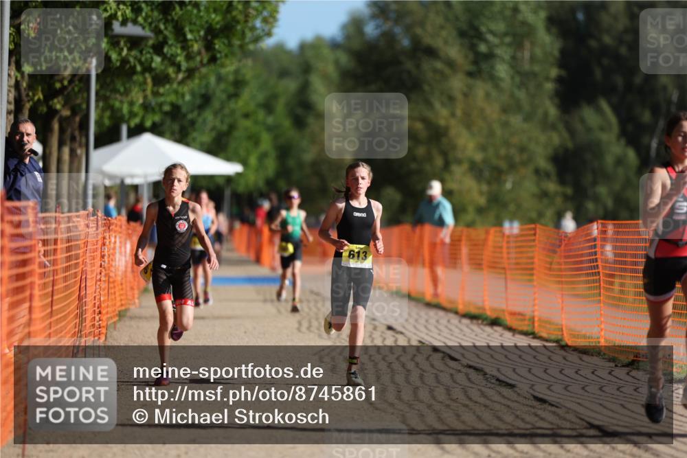 07.09.2025 - 19. Norderstedt Triathlon Michael Strokosch http://msf.ph/oto/8745861 07.09.2025 09:43:58 Laufen 563, 586, 613 meine-sportfotos.de