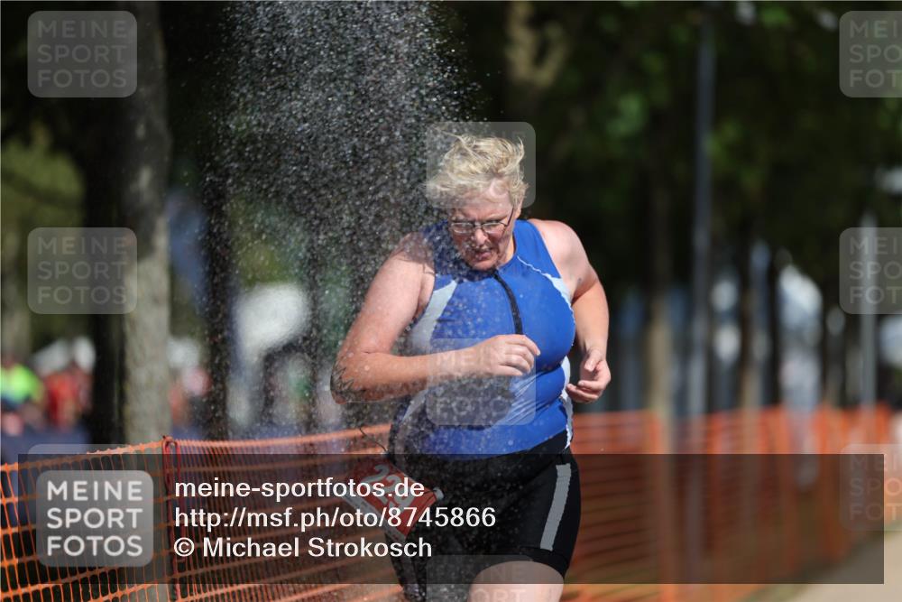 07.09.2025 - 19. Norderstedt Triathlon Michael Strokosch http://msf.ph/oto/8745866 07.09.2025 11:59:20 Laufen 229 meine-sportfotos.de