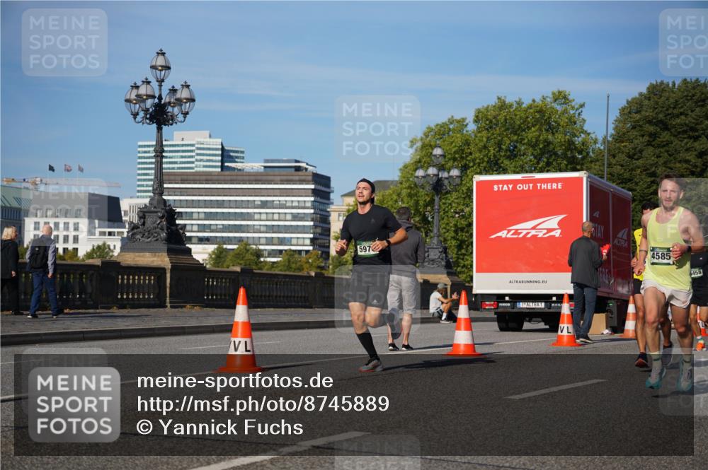 07.09.2025 - BARMER Alsterlauf Yannick Fuchs http://msf.ph/oto/8745889 07.09.2025 09:31:27 Laufen 597, 4585, 458, 1 meine-sportfotos.de