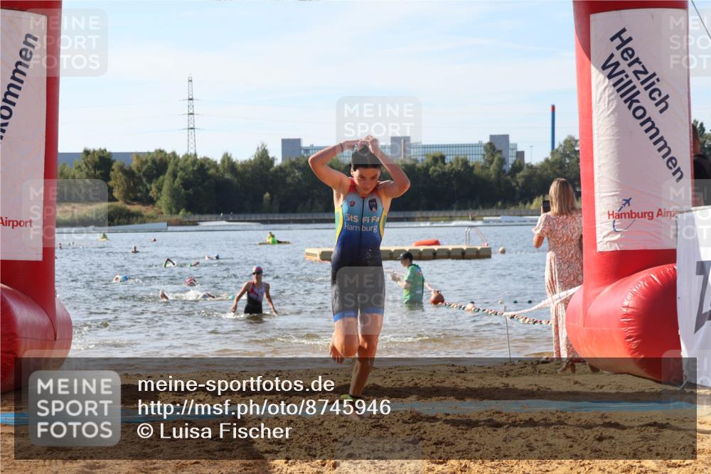 07.09.2025 - 19. Norderstedt Triathlon Luisa Fischer http://msf.ph/oto/8745946 07.09.2025 10:25:00 Schwimmen 61, 62, 73, 80, 91, 100, 111, 120, 126, 130 meine-sportfotos.de