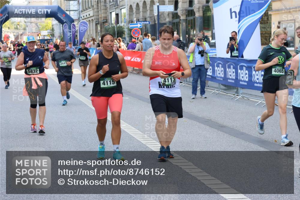 07.09.2025 - BARMER Alsterlauf Strokosch-Dieckow http://msf.ph/oto/8746152 07.09.2025 10:17:14 Ziel 2466, 3304, 3372, 3731, 3793, 4130, 4270, 4447, 4790, 4791, 5032, 5087, 5237, 5545, 5632, 5680, 5946, 8082 meine-sportfotos.de