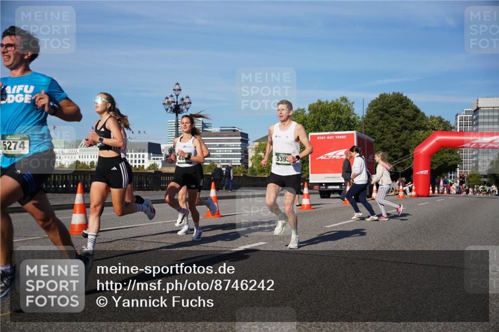 07.09.2025 - BARMER Alsterlauf Yannick Fuchs http://msf.ph/oto/8746242 07.09.2025 09:31:36 Laufen 5274, 539, 444 meine-sportfotos.de
