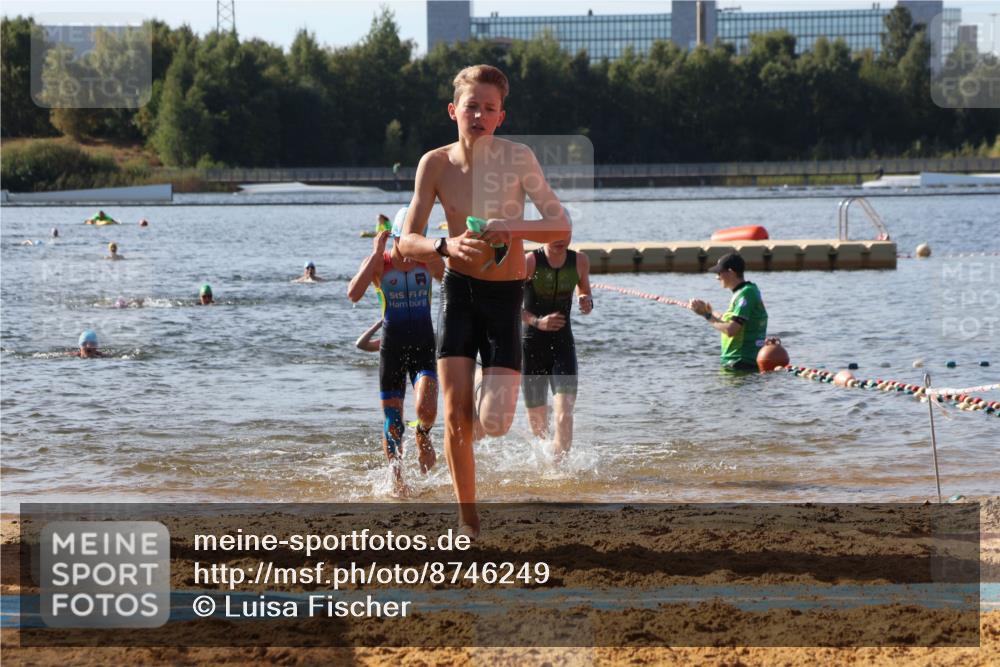 07.09.2025 - 19. Norderstedt Triathlon Luisa Fischer http://msf.ph/oto/8746249 07.09.2025 10:25:14 Schwimmen 77, 80, 91, 106, 127, 650 meine-sportfotos.de