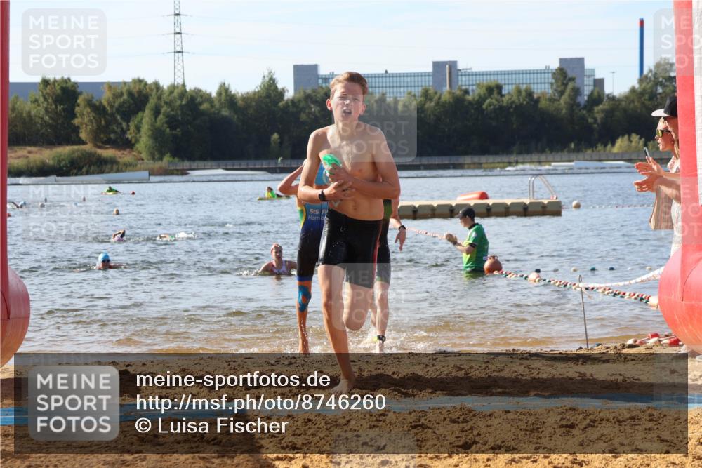 07.09.2025 - 19. Norderstedt Triathlon Luisa Fischer http://msf.ph/oto/8746260 07.09.2025 10:25:15 Schwimmen 77, 80, 91, 106, 127, 650 meine-sportfotos.de