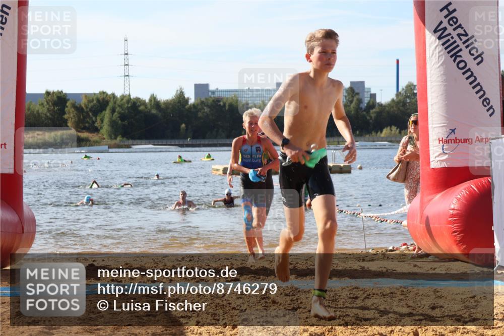 07.09.2025 - 19. Norderstedt Triathlon Luisa Fischer http://msf.ph/oto/8746279 07.09.2025 10:25:16 Schwimmen 77, 80, 91, 106, 127, 650 meine-sportfotos.de