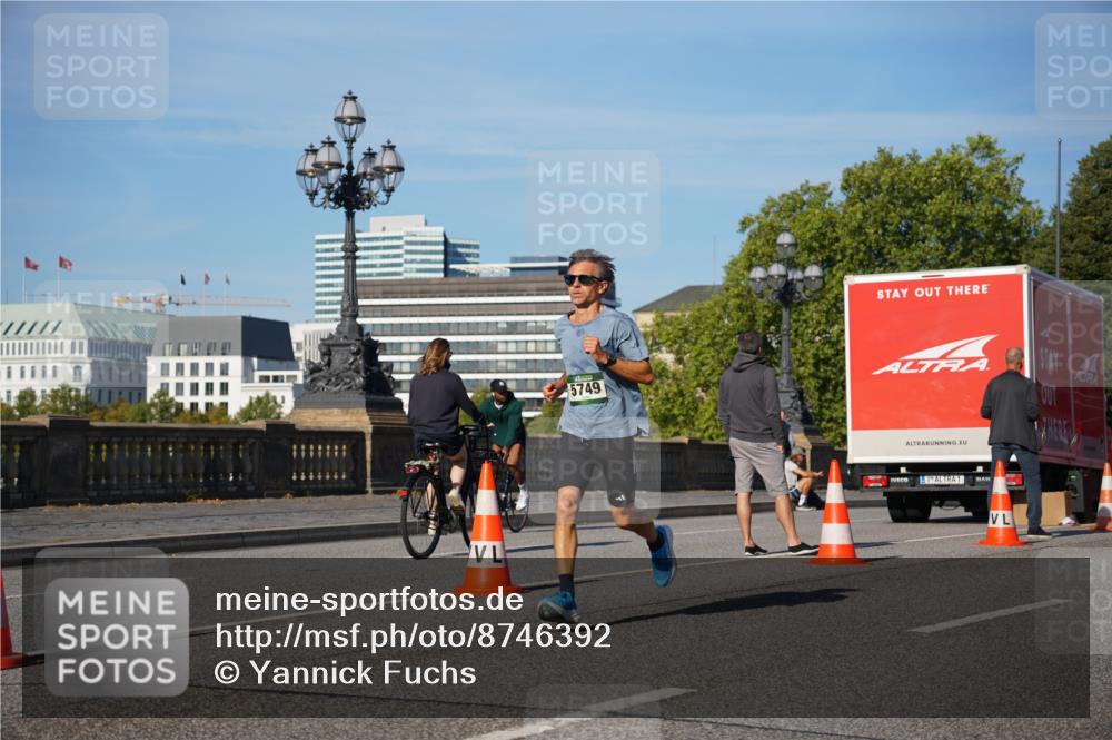 07.09.2025 - BARMER Alsterlauf Yannick Fuchs http://msf.ph/oto/8746392 07.09.2025 09:31:48 Laufen 5749, 1 meine-sportfotos.de