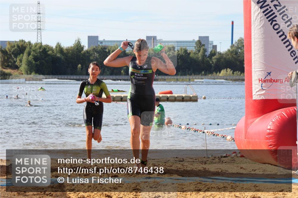 07.09.2025 - 19. Norderstedt Triathlon Luisa Fischer http://msf.ph/oto/8746438 07.09.2025 10:25:51 Schwimmen 99, 110 meine-sportfotos.de