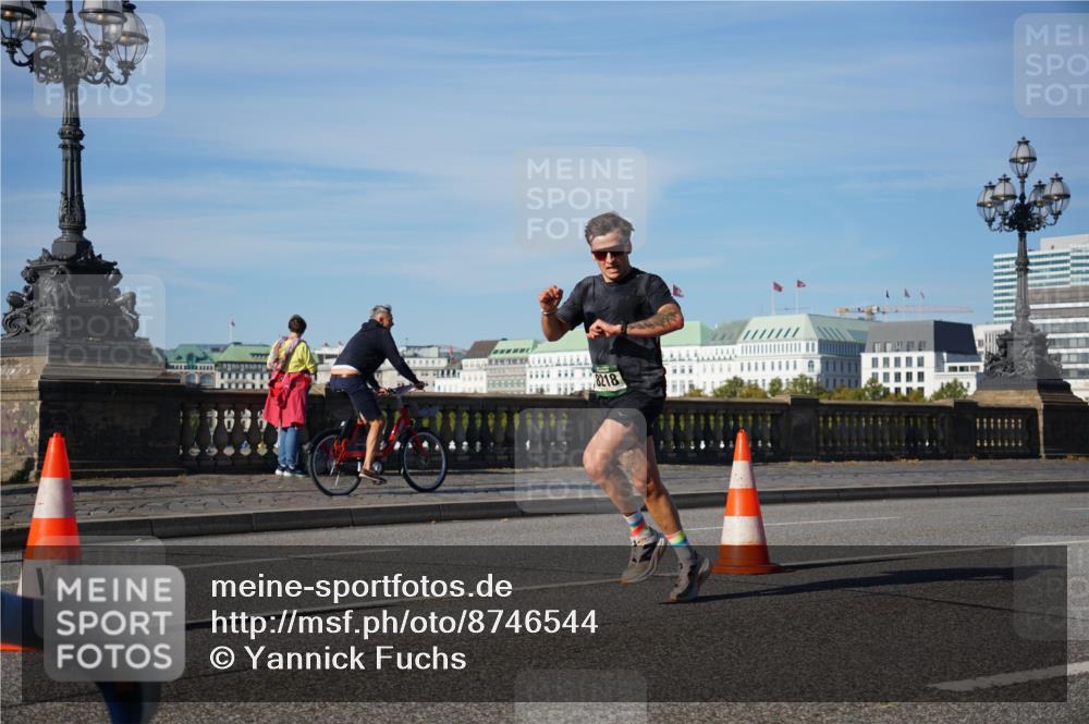 07.09.2025 - BARMER Alsterlauf Yannick Fuchs http://msf.ph/oto/8746544 07.09.2025 09:31:59 Laufen 1111, 8218 meine-sportfotos.de