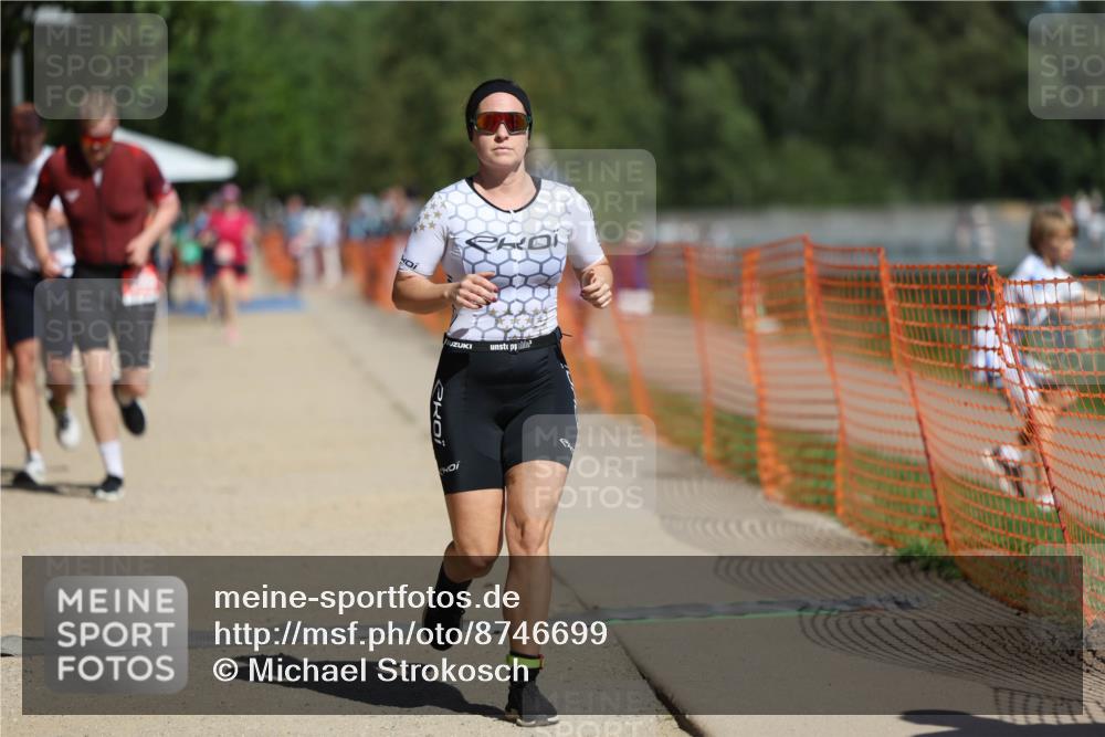 07.09.2025 - 19. Norderstedt Triathlon Michael Strokosch http://msf.ph/oto/8746699 07.09.2025 12:37:10 Laufen 253, 260, 280, 719, 738, 861, 1244 meine-sportfotos.de