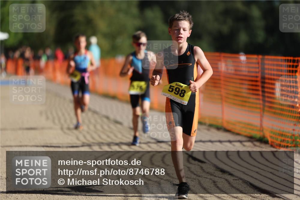 07.09.2025 - 19. Norderstedt Triathlon Michael Strokosch http://msf.ph/oto/8746788 07.09.2025 09:44:51 Laufen 569, 576, 598, 618 meine-sportfotos.de
