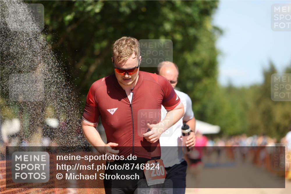07.09.2025 - 19. Norderstedt Triathlon Michael Strokosch http://msf.ph/oto/8746824 07.09.2025 12:37:15 Laufen 280, 719, 738, 861, 1339 meine-sportfotos.de