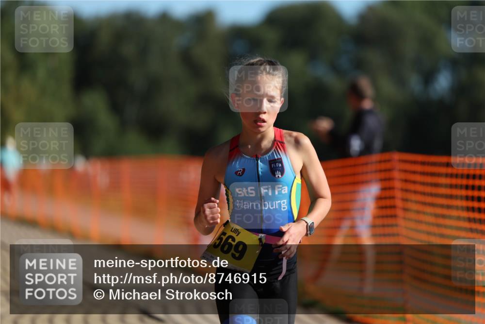 07.09.2025 - 19. Norderstedt Triathlon Michael Strokosch http://msf.ph/oto/8746915 07.09.2025 09:44:56 Laufen 569, 576, 598 meine-sportfotos.de