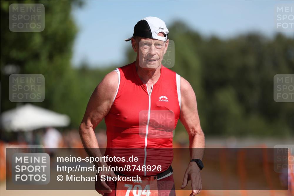 07.09.2025 - 19. Norderstedt Triathlon Michael Strokosch http://msf.ph/oto/8746926 07.09.2025 12:00:43 Laufen 704 meine-sportfotos.de