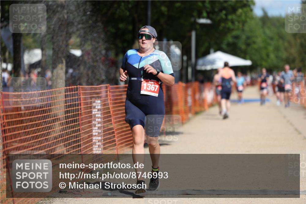 07.09.2025 - 19. Norderstedt Triathlon Michael Strokosch http://msf.ph/oto/8746993 07.09.2025 12:37:24 Laufen 1339, 1367 meine-sportfotos.de