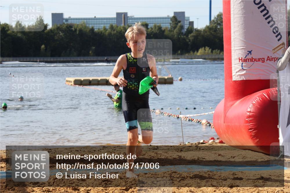 07.09.2025 - 19. Norderstedt Triathlon Luisa Fischer http://msf.ph/oto/8747006 07.09.2025 10:27:50 Schwimmen 85 meine-sportfotos.de