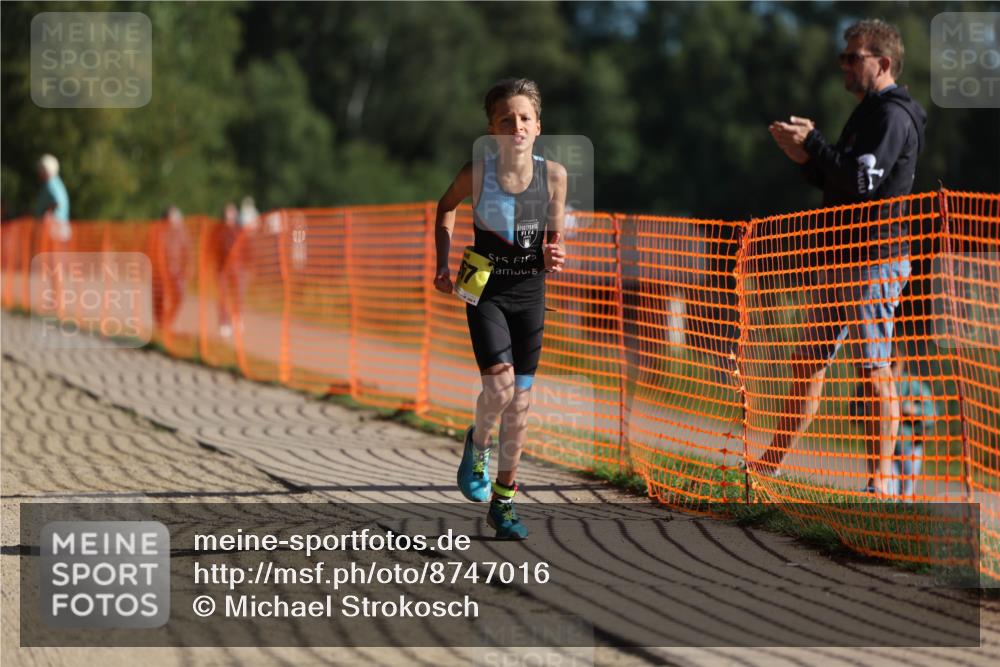 07.09.2025 - 19. Norderstedt Triathlon Michael Strokosch http://msf.ph/oto/8747016 07.09.2025 09:45:06 Laufen 567 meine-sportfotos.de