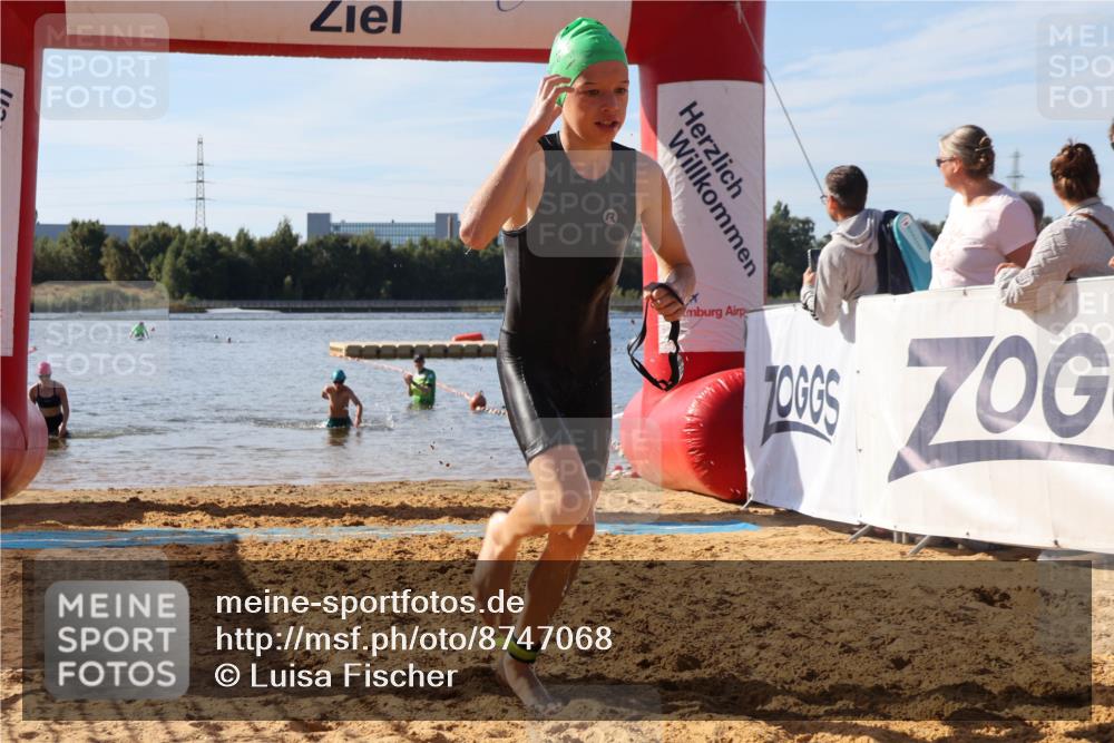 07.09.2025 - 19. Norderstedt Triathlon Luisa Fischer http://msf.ph/oto/8747068 07.09.2025 10:28:09 Schwimmen 94, 116 meine-sportfotos.de