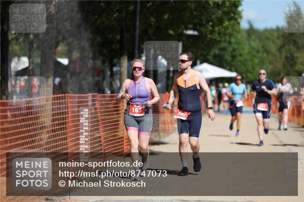 07.09.2025 - 19. Norderstedt Triathlon Michael Strokosch http://msf.ph/oto/8747073 07.09.2025 12:37:35 Laufen 162, 163, 192, 699, 761 meine-sportfotos.de
