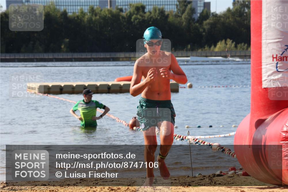 07.09.2025 - 19. Norderstedt Triathlon Luisa Fischer http://msf.ph/oto/8747106 07.09.2025 10:28:15 Schwimmen 94, 116, 644 meine-sportfotos.de