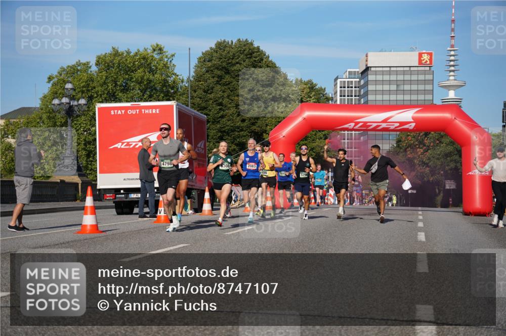 07.09.2025 - BARMER Alsterlauf Yannick Fuchs http://msf.ph/oto/8747107 07.09.2025 09:32:16 Laufen 4798, 6308, 2083, 6209, 5080, 579, 5790 meine-sportfotos.de