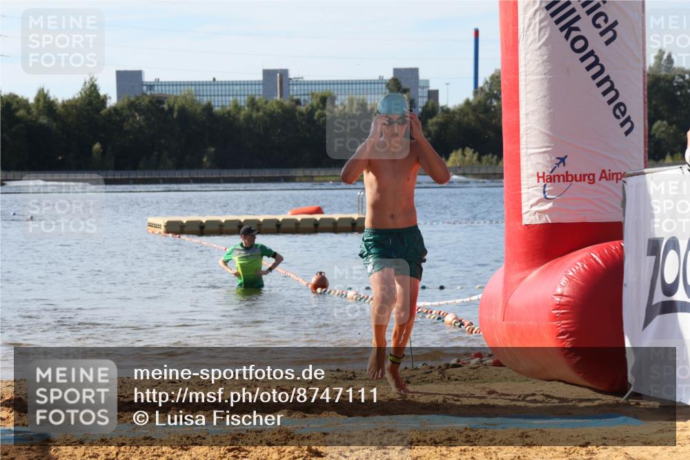 07.09.2025 - 19. Norderstedt Triathlon Luisa Fischer http://msf.ph/oto/8747111 07.09.2025 10:28:15 Schwimmen 94, 116, 644 meine-sportfotos.de