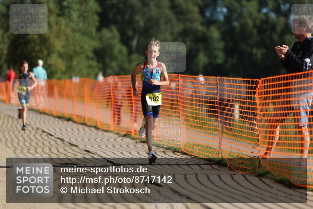 07.09.2025 - 19. Norderstedt Triathlon Michael Strokosch http://msf.ph/oto/8747142 07.09.2025 09:45:13 Laufen 567, 592 meine-sportfotos.de
