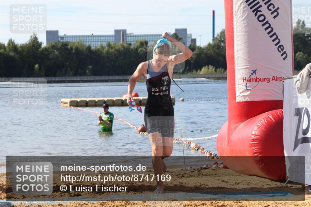 07.09.2025 - 19. Norderstedt Triathlon Luisa Fischer http://msf.ph/oto/8747169 07.09.2025 10:30:03 Schwimmen 59 meine-sportfotos.de