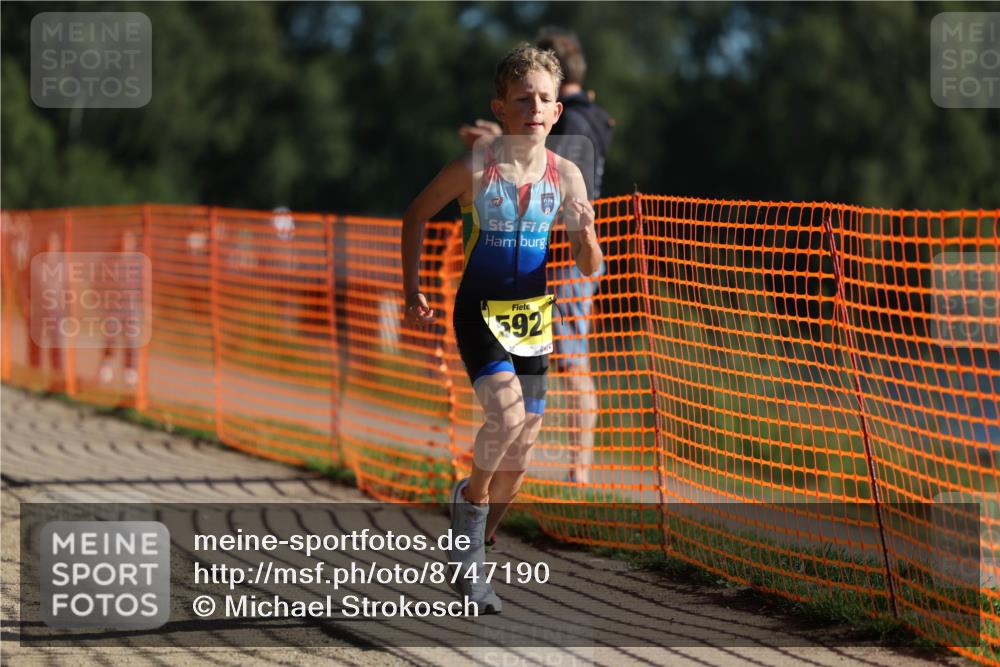 07.09.2025 - 19. Norderstedt Triathlon Michael Strokosch http://msf.ph/oto/8747190 07.09.2025 09:45:15 Laufen 592, 617 meine-sportfotos.de