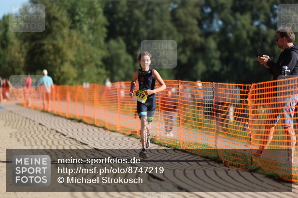 07.09.2025 - 19. Norderstedt Triathlon Michael Strokosch http://msf.ph/oto/8747219 07.09.2025 09:45:18 Laufen 592, 617 meine-sportfotos.de
