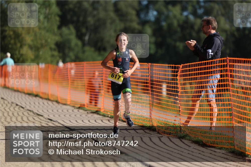 07.09.2025 - 19. Norderstedt Triathlon Michael Strokosch http://msf.ph/oto/8747242 07.09.2025 09:45:19 Laufen 592, 617 meine-sportfotos.de