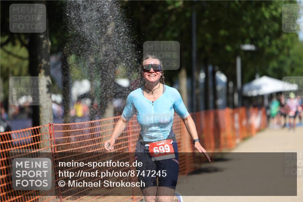 07.09.2025 - 19. Norderstedt Triathlon Michael Strokosch http://msf.ph/oto/8747245 07.09.2025 12:37:42 Laufen 162, 192, 259, 699, 761 meine-sportfotos.de