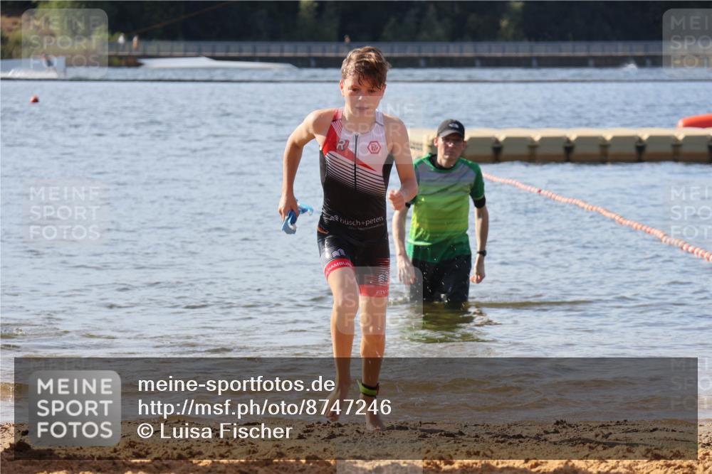 07.09.2025 - 19. Norderstedt Triathlon Luisa Fischer http://msf.ph/oto/8747246 07.09.2025 10:30:27 Schwimmen 69 meine-sportfotos.de
