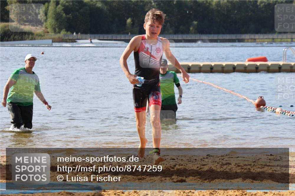 07.09.2025 - 19. Norderstedt Triathlon Luisa Fischer http://msf.ph/oto/8747259 07.09.2025 10:30:28 Schwimmen 69 meine-sportfotos.de