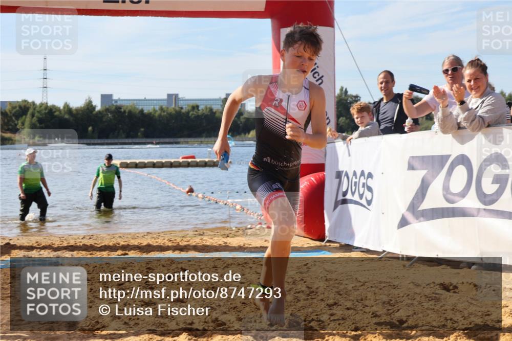 07.09.2025 - 19. Norderstedt Triathlon Luisa Fischer http://msf.ph/oto/8747293 07.09.2025 10:30:30 Schwimmen 69 meine-sportfotos.de