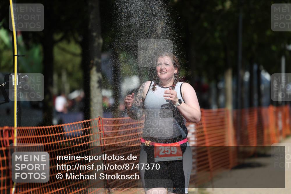 07.09.2025 - 19. Norderstedt Triathlon Michael Strokosch http://msf.ph/oto/8747370 07.09.2025 12:37:48 Laufen 259 meine-sportfotos.de