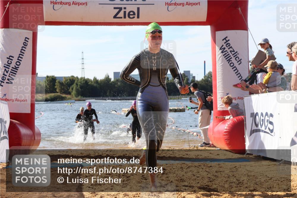 07.09.2025 - 19. Norderstedt Triathlon Luisa Fischer http://msf.ph/oto/8747384 07.09.2025 10:48:59 Schwimmen 1163, 1165, 1168, 1185, 1191 meine-sportfotos.de
