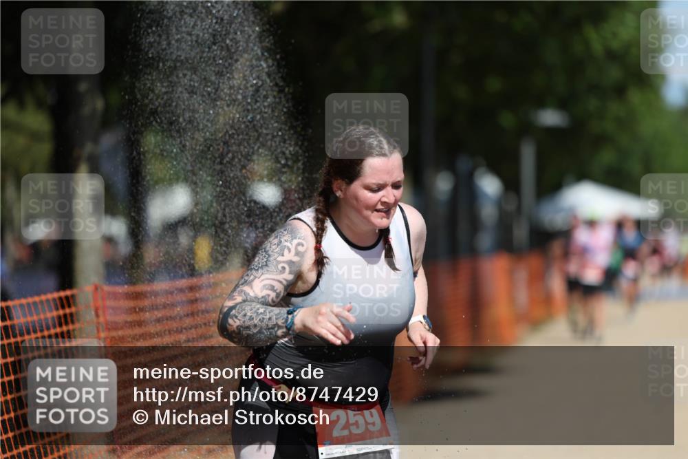 07.09.2025 - 19. Norderstedt Triathlon Michael Strokosch http://msf.ph/oto/8747429 07.09.2025 12:37:51 Laufen 259 meine-sportfotos.de