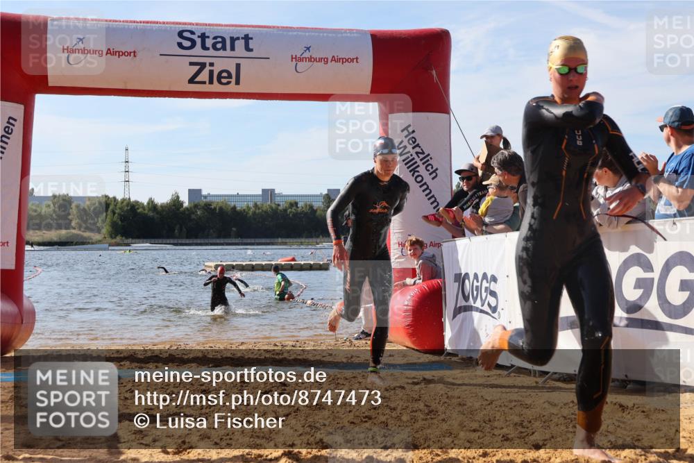 07.09.2025 - 19. Norderstedt Triathlon Luisa Fischer http://msf.ph/oto/8747473 07.09.2025 10:49:04 Schwimmen 1163, 1165, 1168, 1185, 1191, 1196 meine-sportfotos.de