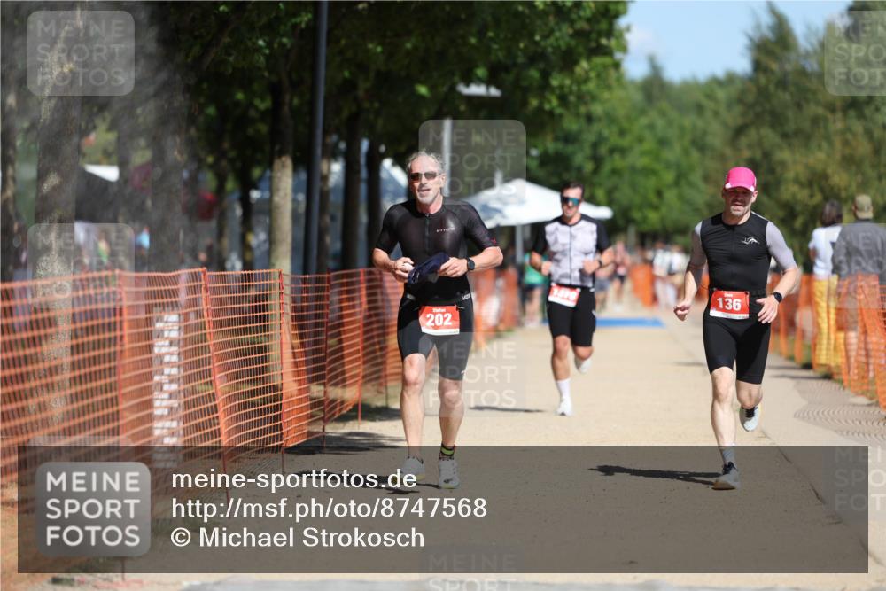 07.09.2025 - 19. Norderstedt Triathlon Michael Strokosch http://msf.ph/oto/8747568 07.09.2025 12:38:07 Laufen 136, 202, 1378 meine-sportfotos.de