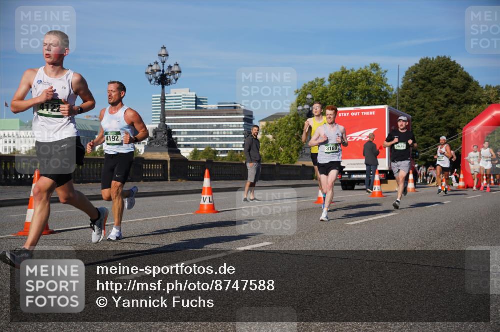 07.09.2025 - BARMER Alsterlauf Yannick Fuchs http://msf.ph/oto/8747588 07.09.2025 09:32:37 Laufen 412, 4192, 3180, 3639 meine-sportfotos.de