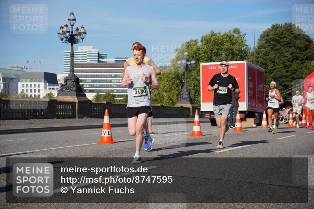 07.09.2025 - BARMER Alsterlauf Yannick Fuchs http://msf.ph/oto/8747595 07.09.2025 09:32:37 Laufen 3180, 3639, 2401, 3735 meine-sportfotos.de