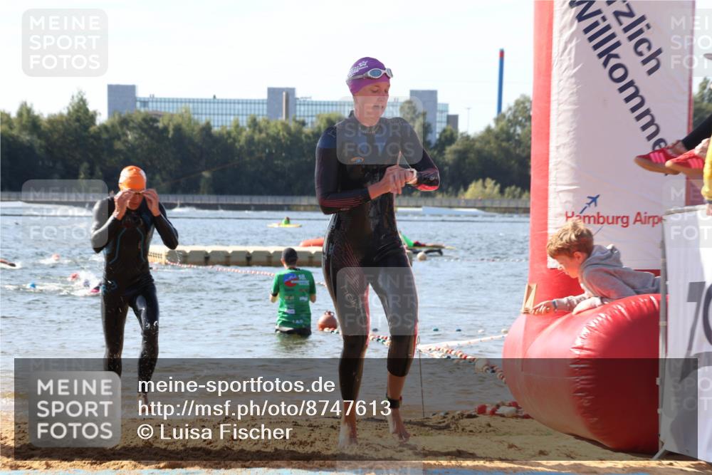 07.09.2025 - 19. Norderstedt Triathlon Luisa Fischer http://msf.ph/oto/8747613 07.09.2025 10:49:40 Schwimmen 225, 231, 1188 meine-sportfotos.de