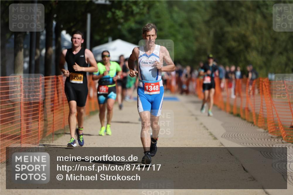 07.09.2025 - 19. Norderstedt Triathlon Michael Strokosch http://msf.ph/oto/8747717 07.09.2025 12:01:23 Laufen 770, 1208, 1348 meine-sportfotos.de